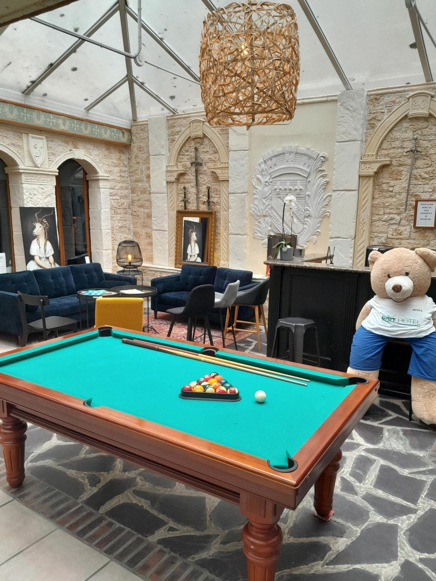 Brit Hotel Comtes De Champagne - Troyes Centre Historique Екстериор снимка