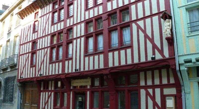 Brit Hotel Comtes De Champagne - Troyes Centre Historique Екстериор снимка